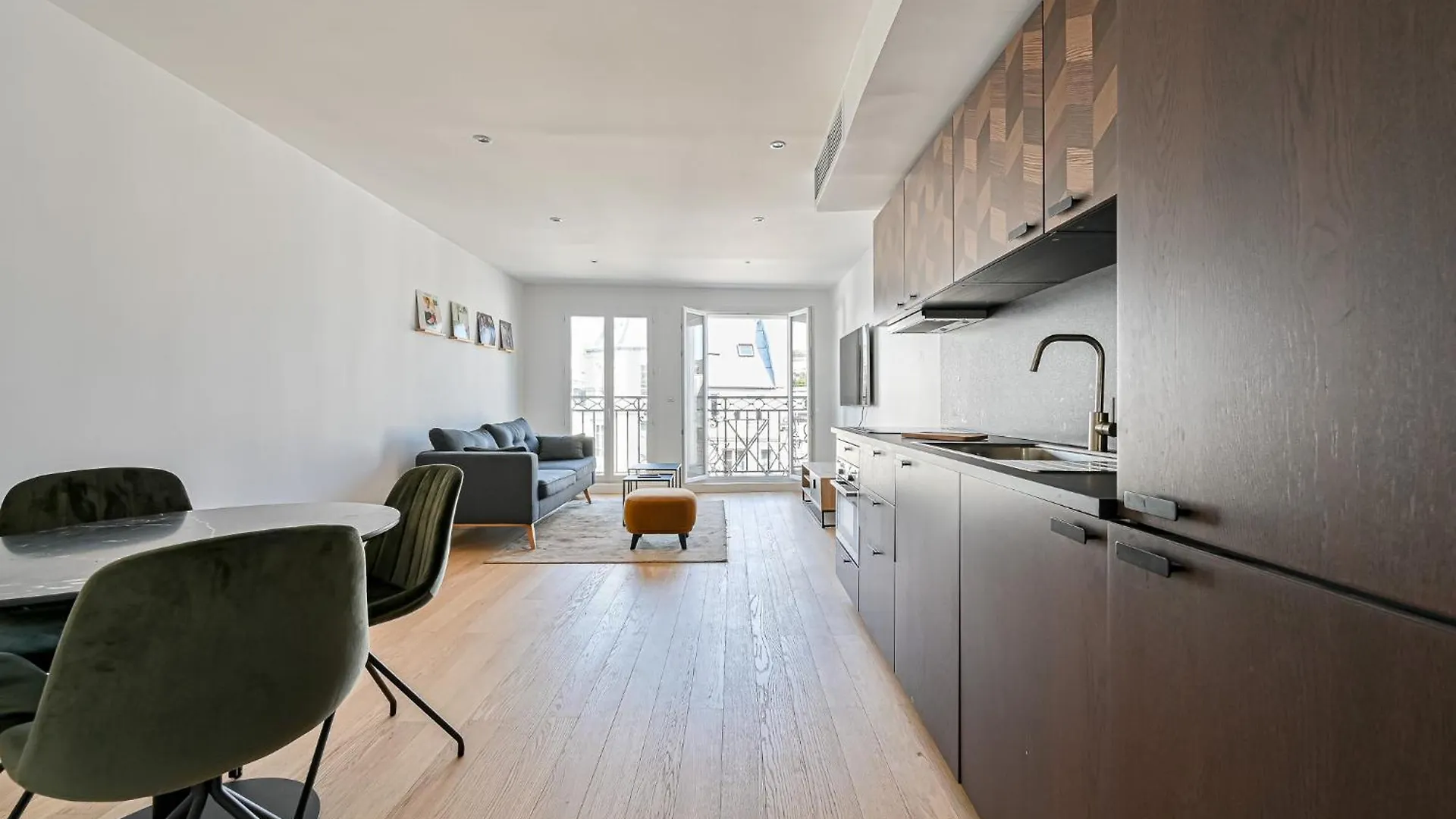 Terrasse Au Coeur Du Marais Apartment
